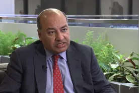 欧洲复兴开发银行行长查克拉巴蒂：中国积极参与多边合作值得赞赏视频封面