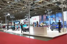 澳门举行汽车、游艇、公务航空“三大展”视频封面