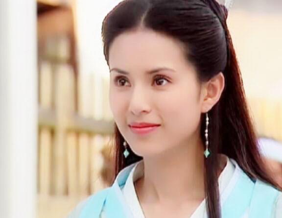 18年前的《杨门女将》才是硬核，认出小龙女、郭襄，却没认出青儿