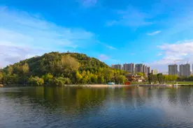 泉湖公园，白云的“城市水吧”图片