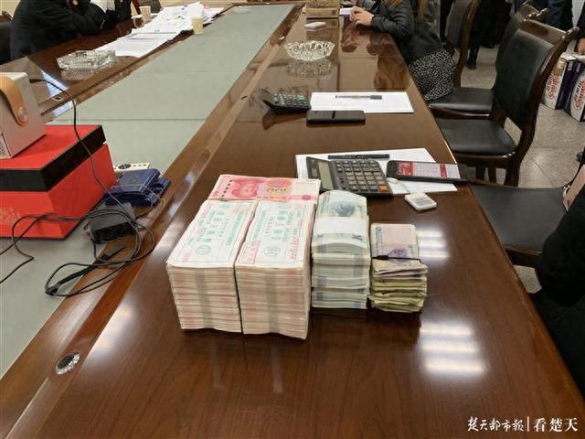 企业逾期原因经营不善，老板拖欠工资把公司卖了 配图01