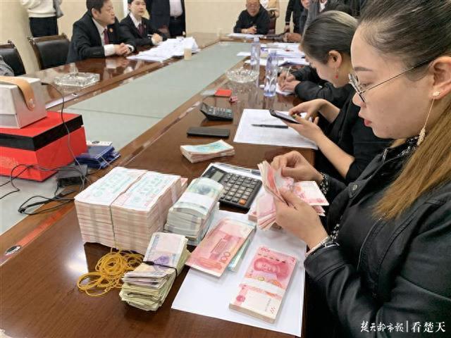企业逾期原因经营不善，老板拖欠工资把公司卖了 配图02