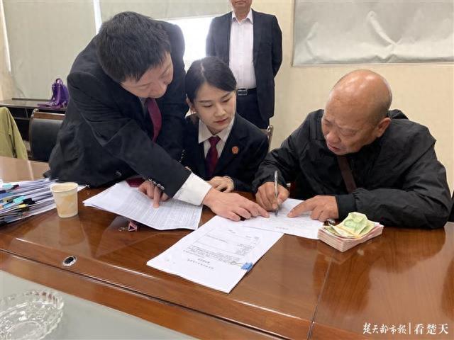 企业逾期原因经营不善，老板拖欠工资把公司卖了 配图03