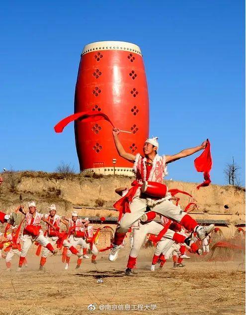 泡菜课、潜水课、安塞腰鼓课、马术课......看完我酸了