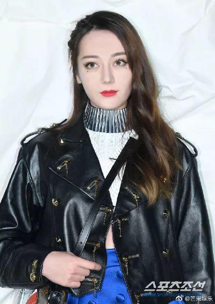 闪闪花花逾期，真的没整容,只是换了个眼妆的说说 配图12