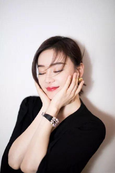 闪闪花花逾期，真的没整容,只是换了个眼妆的说说 配图19