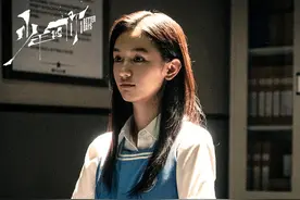 《少年的你》“校霸”饰演者周也：足够可憎、绝对无辜都是真实的魏莱图片