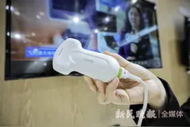 飞利浦Lumify口袋级便携超声发布：只需一台手机，超声检查也能随时随地图片