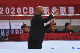 马布里险胜广州后称赞中国球员表现：这是CBA不是NBA视频封面