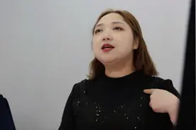 “双十一”东莞女主播轮流直播近40小时，一晚销售额破200万视频封面