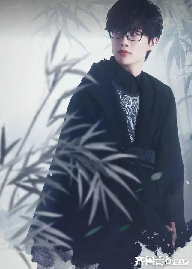 庐州月歌词（嵩式中国风｜庐州月初听不懂词中意）
