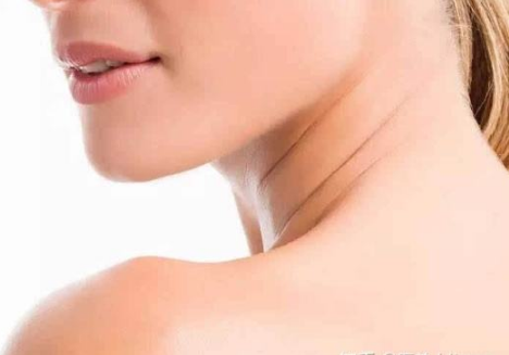 看清“这里”，女人年纪竟然一猜一个准儿？