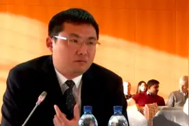 孙杨药检事件！领队否认曾威胁检测官：没说过你若坚持会遭到解雇