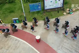 白裤瑶群众期待更加美好的生活视频封面