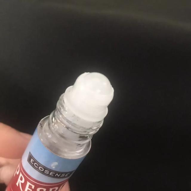 抖音上的胶水是真是假 2025年抖音上卖的胶水可靠吗