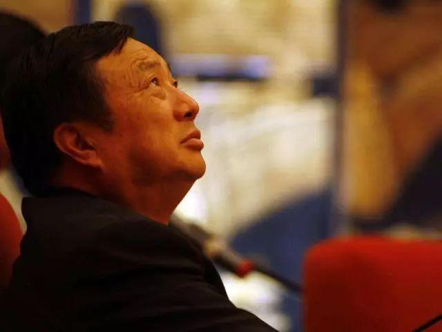 任正非、徐直军等6大高管卸任华为子公司职务，任正非称华为交接班已完成多年