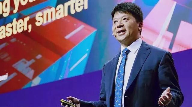 任正非、徐直军等6大高管卸任华为子公司职务，任正非称华为交接班已完成多年