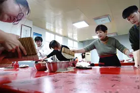 学“非遗”，这里免费，还有人手把手教你！视频封面