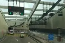 香港“大动脉”红磡海底隧道恢复通车视频封面