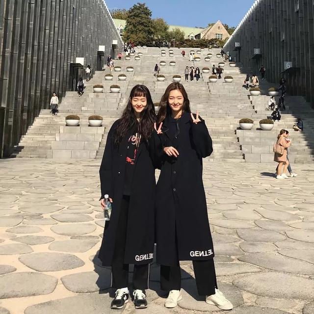 00后、神颜、长腿、YG麻豆，别人的19岁都是这样开挂的吗？