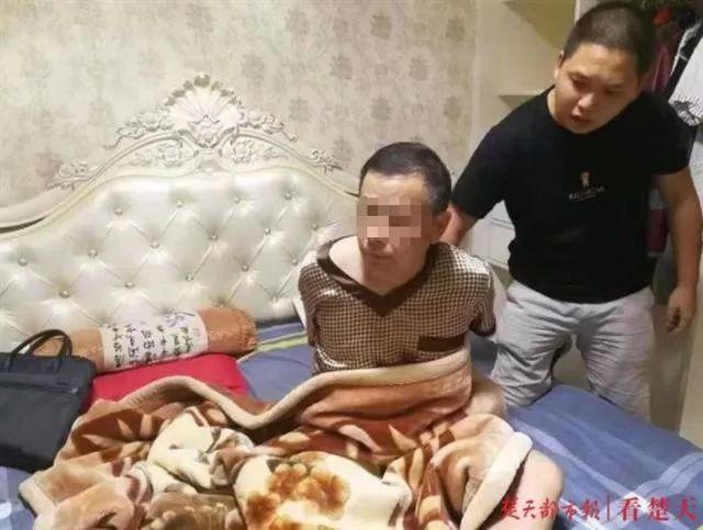 女友爱上别人，他想报复却错杀一女孩！27年后警察的一句话，让他彻底崩溃