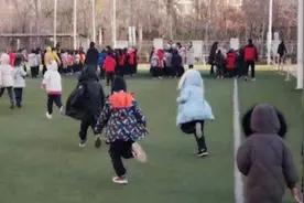 河北唐山4.5级地震，天津南开小学千余名师生4分钟疏散完毕视频封面