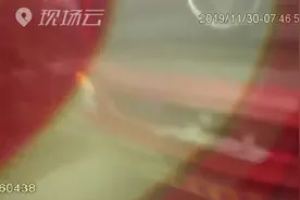 为避处罚大货车安装自动翻牌器遮挡号牌 被交警逮个正着视频封面