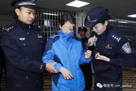 负7命女逃犯劳荣枝从厦门移交南昌警方！23年前伙同法子英作案图片