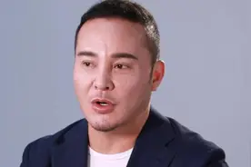 幕后：“半路出家”的毛戈平如何成为“魔术化妆师”？视频封面