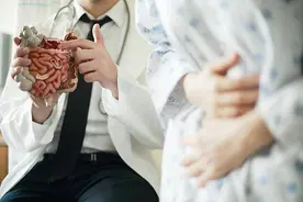 正月看病不吉利？拖着没看病，确诊就是癌图片