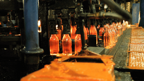 玻璃是晶体吗（子弹打不碎的玻璃，我能掰碎）