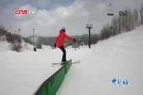 滑雪运动员谷爱凌的AB面：天才少女 勤奋选手视频封面