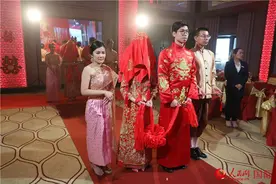 中国铁建国际集团9对“一带一路”建设者举办海外集体婚礼图片