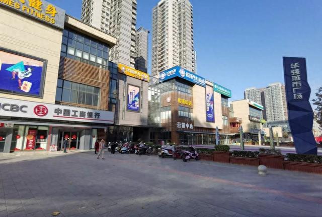自动扣款后显示逾期，欠信用卡四千本金,一年未还 配图01