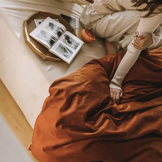 品质购 | 冬日恋曲，拼色立体绒给你质感的温暖