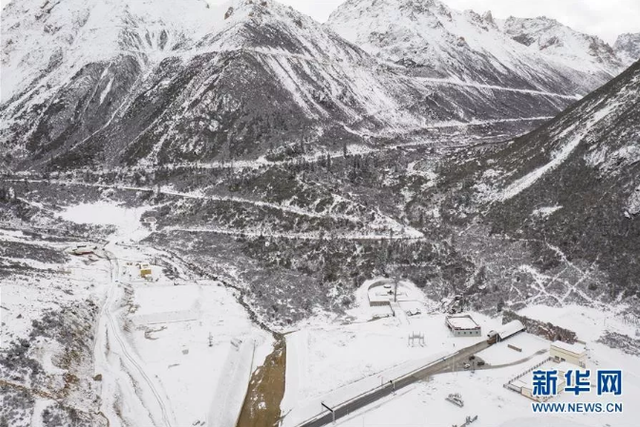 这条最险峻、最难修建的公路，65岁了