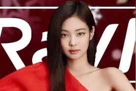 泫雅落泪妆、Jennie银河系眼妆...今年圣诞妆容也太难选了...为什么我只有一张脸？图片