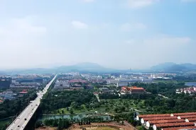 潍坊青州：韩幸福 宋伟伟带头参加人口普查登记工作图片