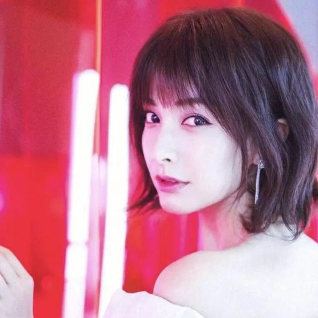 鍚缁欒倢鑲ゅ悆涓€鍙ｂ€滃崄鍏ㄥぇ琛モ€濋潰鑶滐紝鍐嶅樊鐨勭毊閮芥晳鍥炴潵锛佽瘯浜嗕竴涓嬶紝鐪熺浉鏄€︹€? onerror=