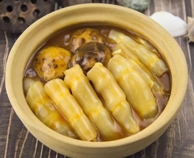 鲍汁花胶扣花菇海参 2026年鲍汁花胶扣辽参