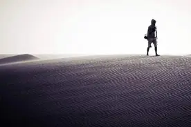 年末，往事清零；余生，爱恨随意图片