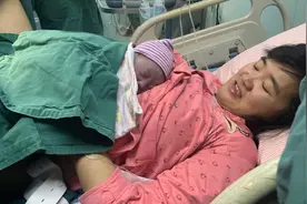 0:01分！紫牛新闻见证南京首个20后宝宝降生图片