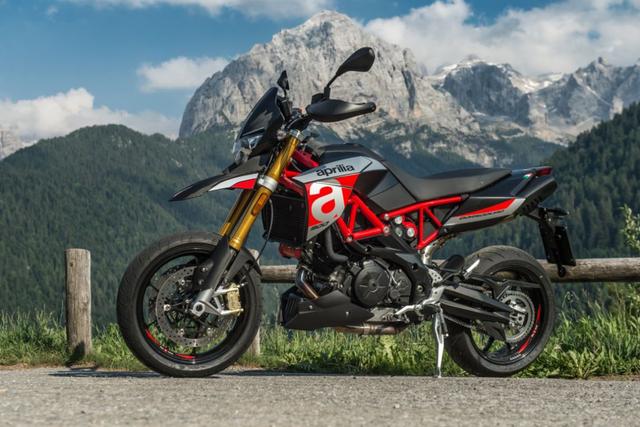 新一代劲爆滑胎！Aprilia Dorsoduro 900