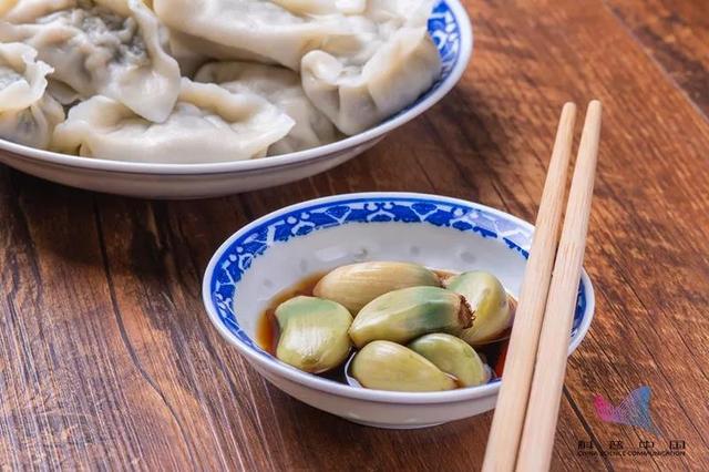 不可思议！腊八蒜不仅能软化血管还能抗癌？别怪我告诉你晚了
