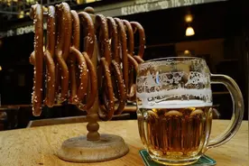 无啤酒不夏天？医生告诫：这5类人要忌口！否则是给自己找麻烦图片