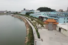 练江整治初现成果 生态恢复任重道远视频封面