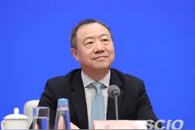 银保监会：对1月25日以来到期的困难中小微企业贷款，免收罚息，不影响企业征信记录图片