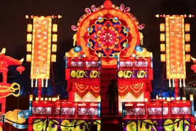 中国年·看西安丨穿越唐盛景，挑战吉尼斯！四大硬核灯会全攻略来袭~图片