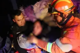 驴友迷路被困塔克拉玛干沙漠40小时视频封面