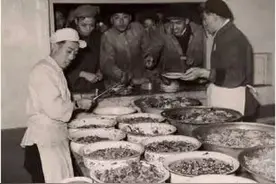 换饭票吃食堂图片